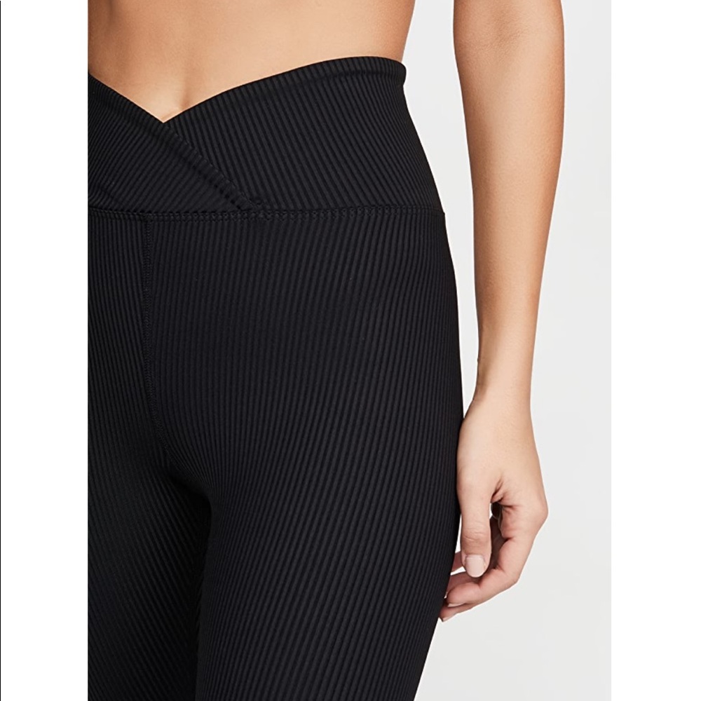 Carbon38 Year of Ours v-waist ribbed legging - Picture 4 of 8